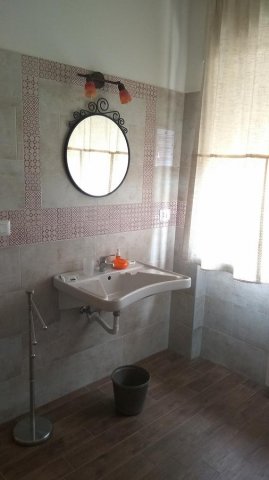 Bagno Stanza Arancione